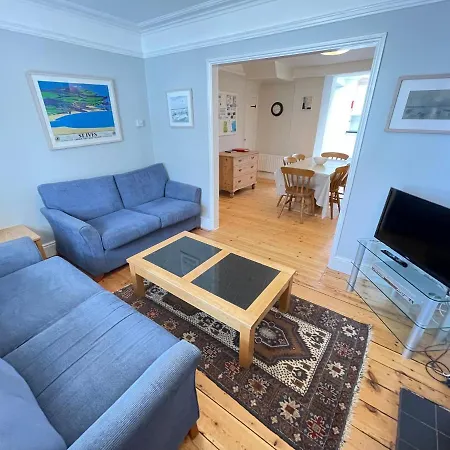 Holiday home 37 Trenwith Place, Charming Family & Garden! *